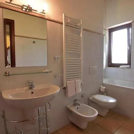 Sleeps 2 Pool Wifi T764329 *
