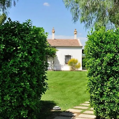 Apartment Sleeps 2 Pool Wifi T764329 *