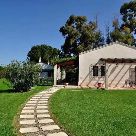 Apartment Sleeps 2 Pool Wifi T764329
