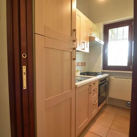 Sleeps 2 Pool Wifi T764329