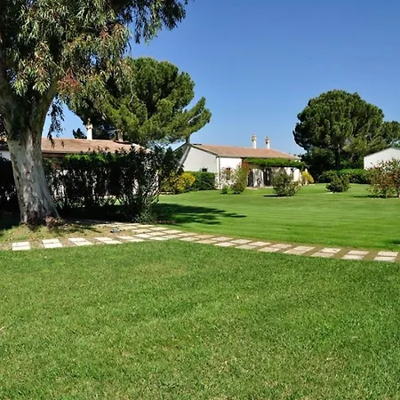 Sleeps 2 Pool Wifi T764329 Apartment